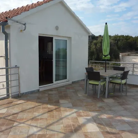 شقة With A Parking Space Savar, Dugi Otok - 14373