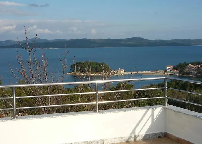 With A Parking Space Savar, Dugi Otok - 14373 Apartment