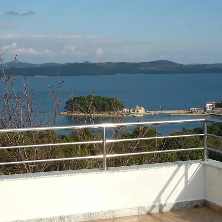 With A Parking Space Savar, Dugi Otok - 14373 דירה