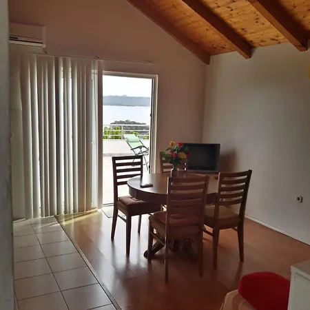With A Parking Space Savar, Dugi Otok - 14373 Apartment Savar