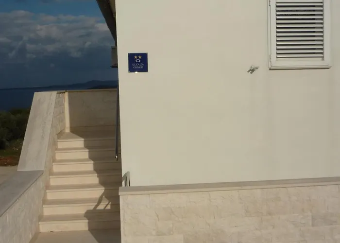 With A Parking Space Savar, Dugi Otok - 14373 Savar