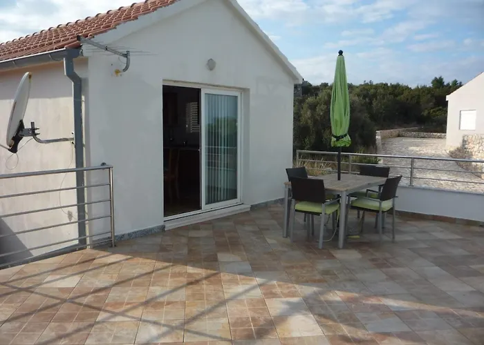 דירה With A Parking Space Savar, Dugi Otok - 14373